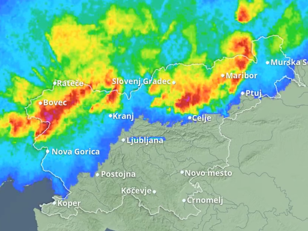 Sna Na Oluja Pogodila Austriju I Ide Ka Sloveniji Vjetar Nosio Krovove